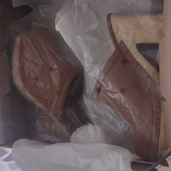 STEVE MADDEN Leather Chunky Wooden Heel Clogs *NEW - Picture 16 of 17